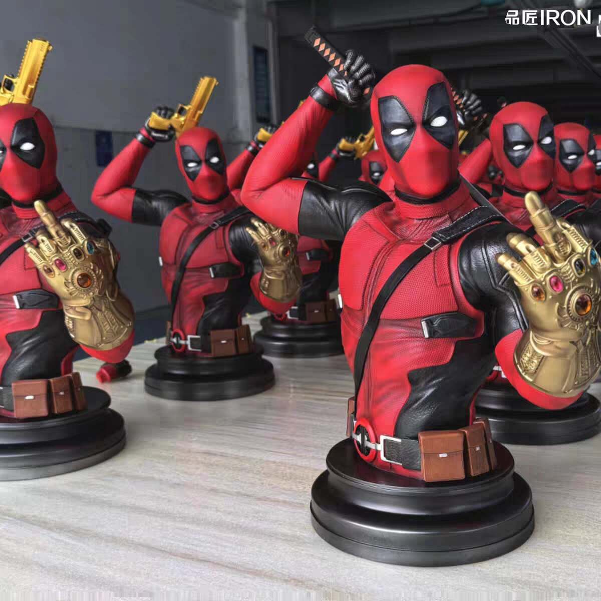 [제작 완료] 데드풀 1/1 스케일 (Pinjiang IRON Studio) - 실물 사진