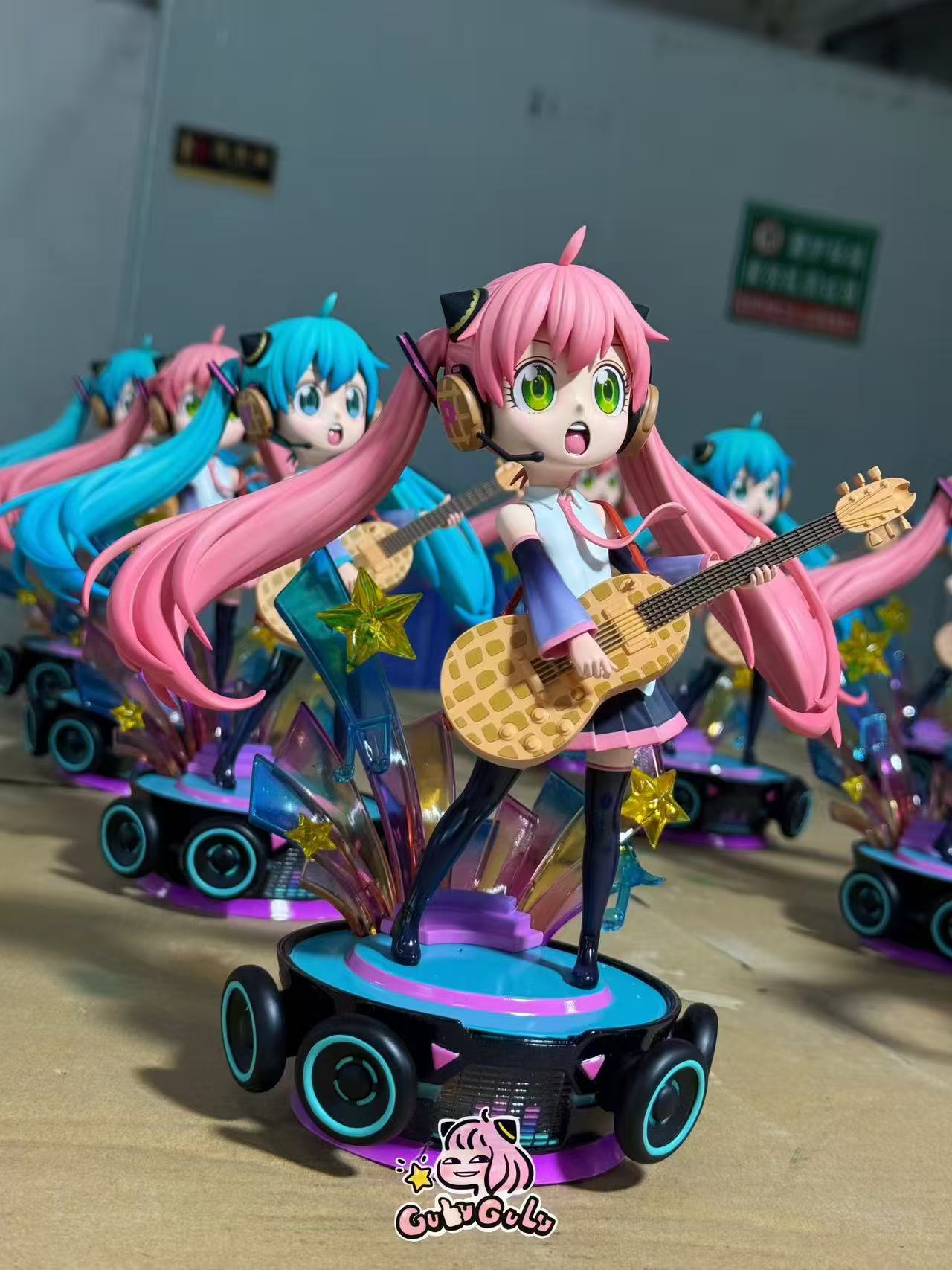 [제작 완료] 아냐 포저 하츠네 미쿠 코스프레 (GULUGULU) - 실물 사진