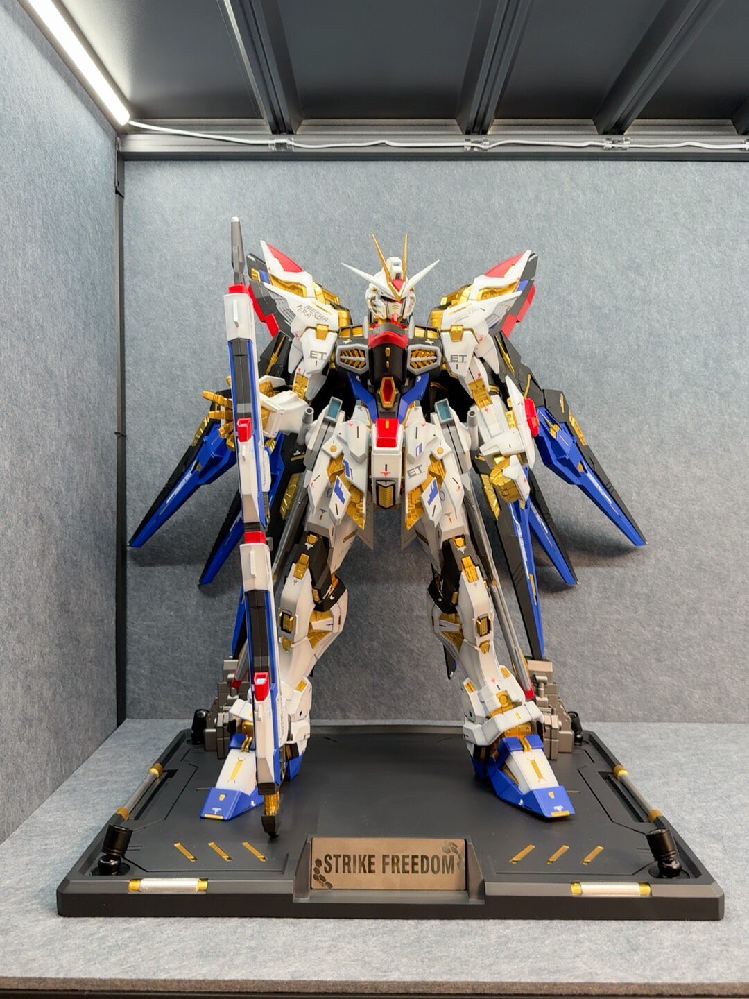 [제작 완료] 스트라이크 프리덤 건담 1/48 스케일 (MECHA ERA Studio) - 실물 사진