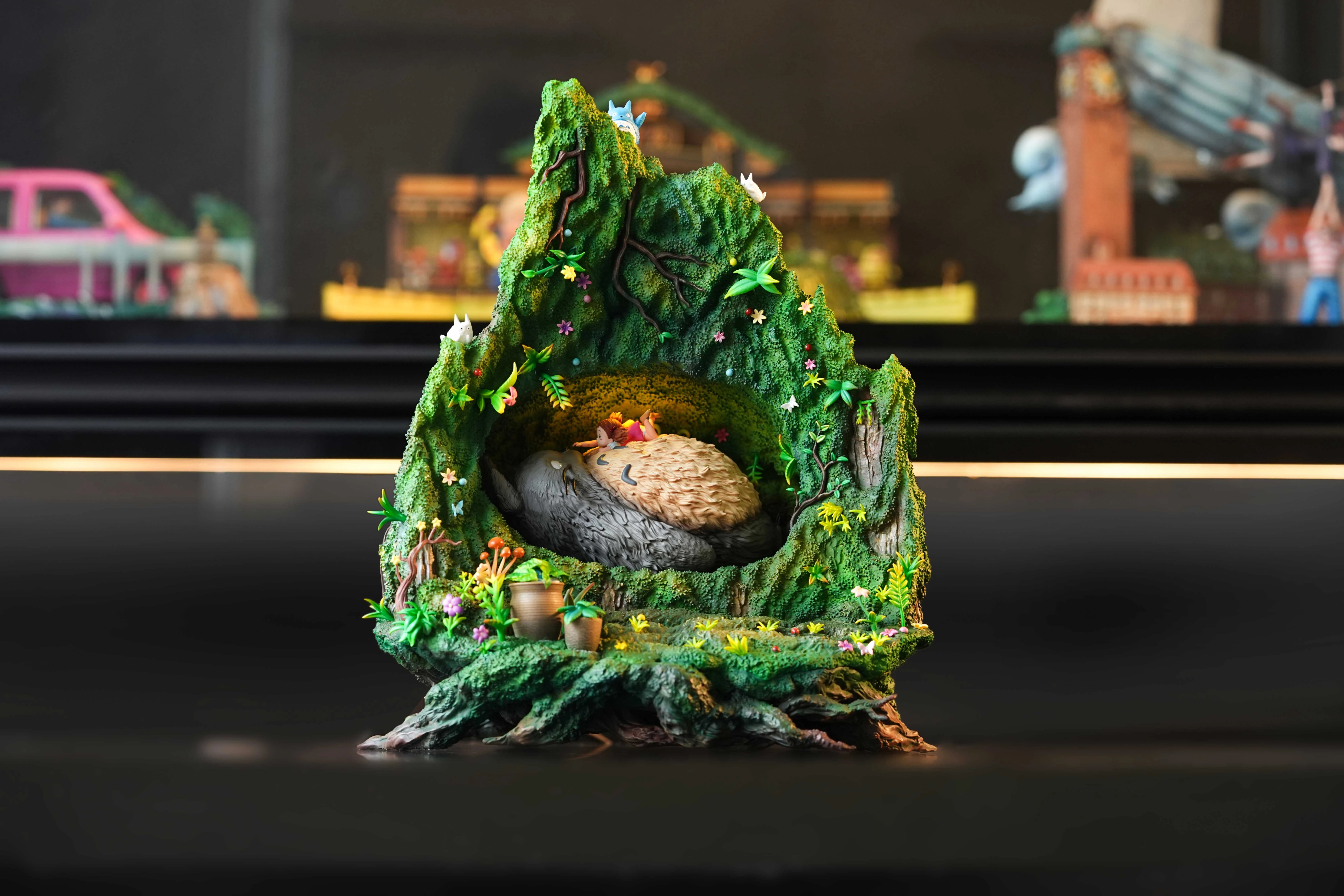My Neighbor Totoro — Tree Hollow Totoro (OPM Studio) - alternate view